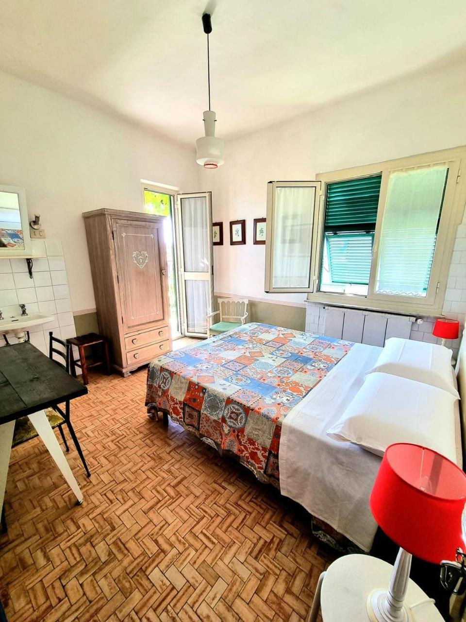 مبيت وإفطار مارينا دي ماسا Casa Cambini المظهر الخارجي الصورة